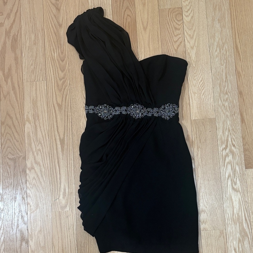 Pearl Black One-Shoulder Dress with Silver Embellishment